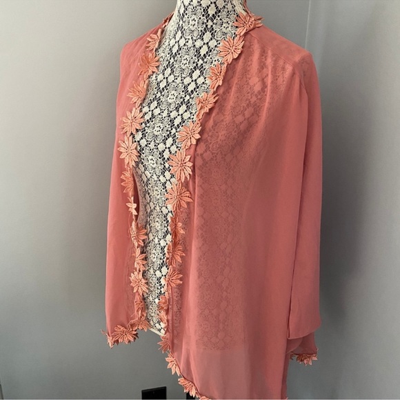 NASTY GAL Women's Flower Trimmed Sheer Kimono Swim Cover-Up│Size Small - Picture 7 of 10